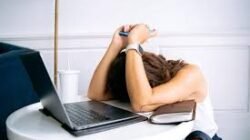 Cara Berhenti Menunda Pekerjaan Penting Dengan Menggunakan Teknik Pomodoro Yang Sangat Simpel